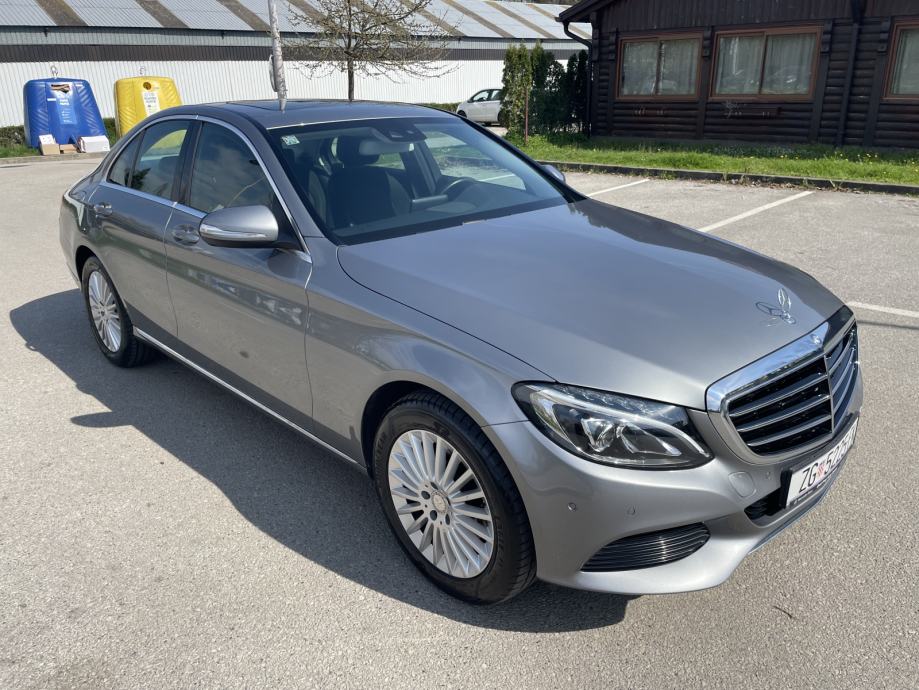 Mercedes-Benz C-klasa 220 D - cover