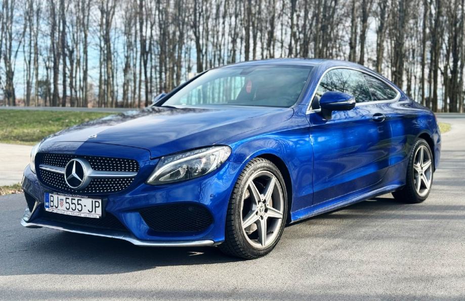 Mercedes-Benz C-klasa Coupe 220 d AMG automatik - cover