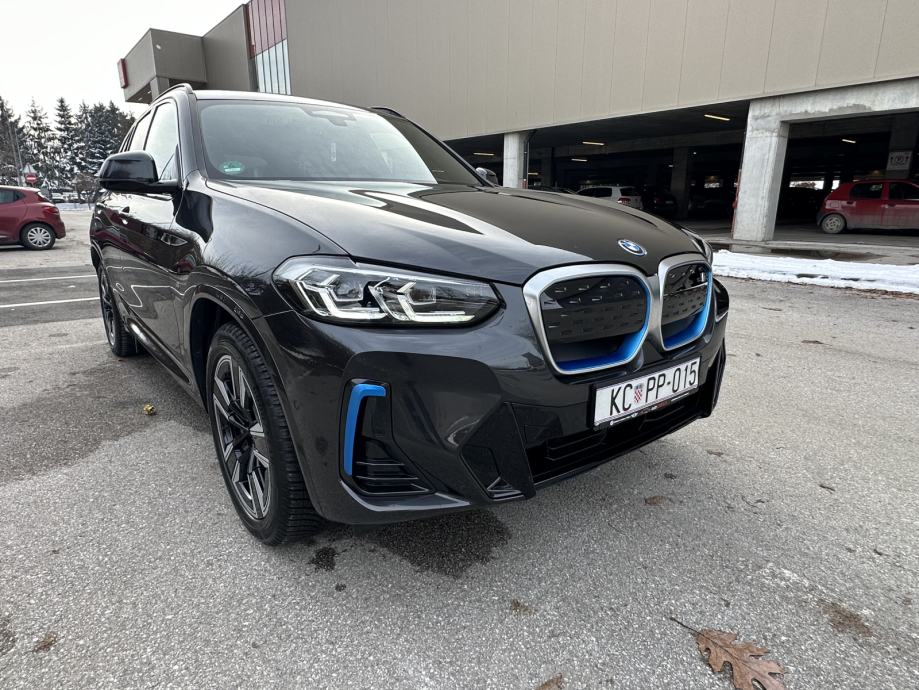 BMW iX3 Msport #5800km# Carplay, kuka, panorama - cover
