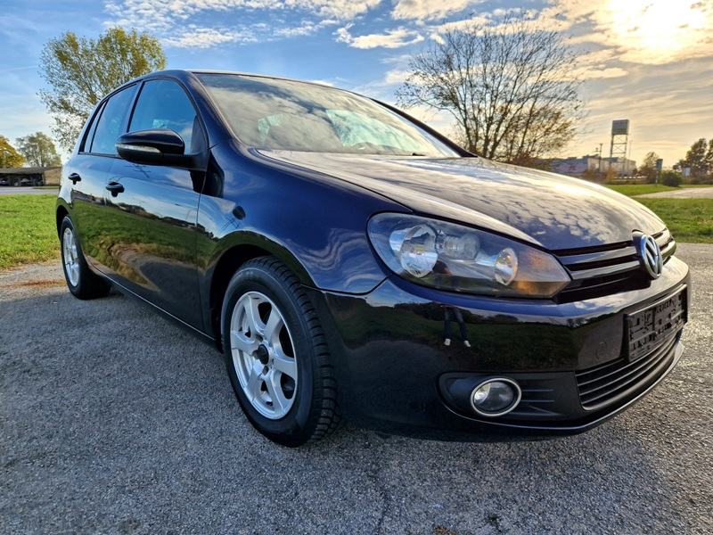 VW Golf 6 2.0TDI Comfortline - cover