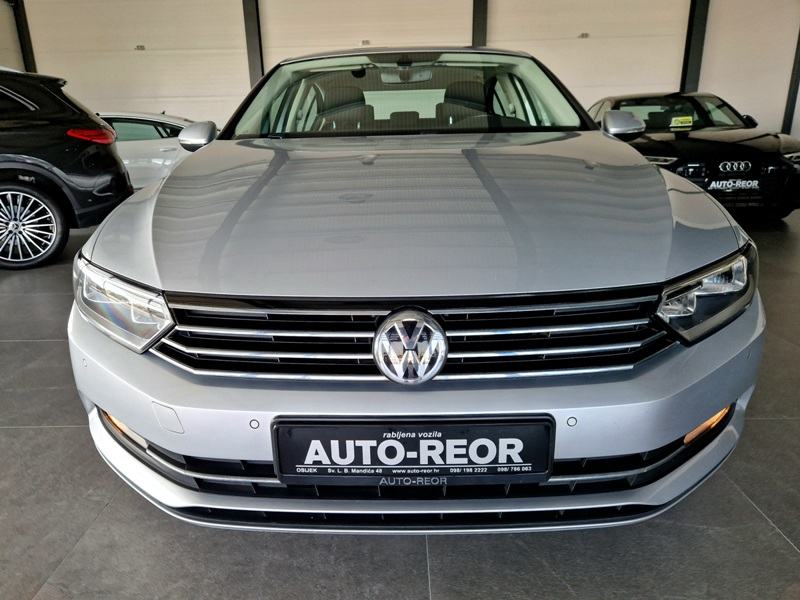 VW Passat 1,6 TDI DSG Comfortline - cover
