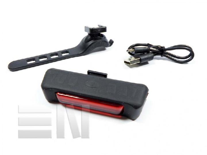 COMET STRAŽNJE CRVENO USB PUNJIVO SVJETLO ZA BICIKL - cover