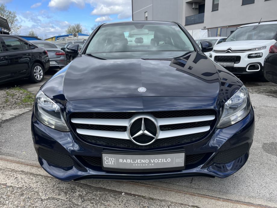 Mercedes-Benz C-klasa 200 D - cover
