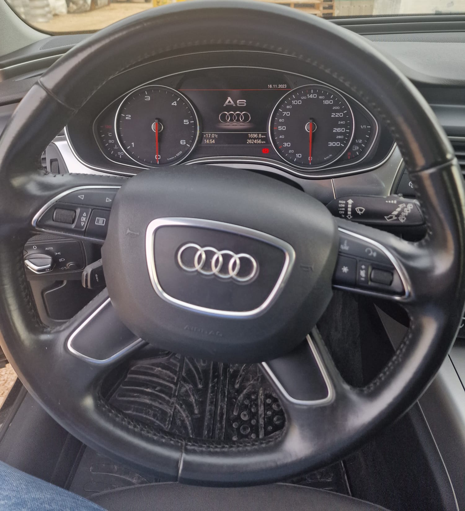 Audi A6 2,0 TDI automatic *AKCIJA*VELIKI I MALI SERVIS* - cover