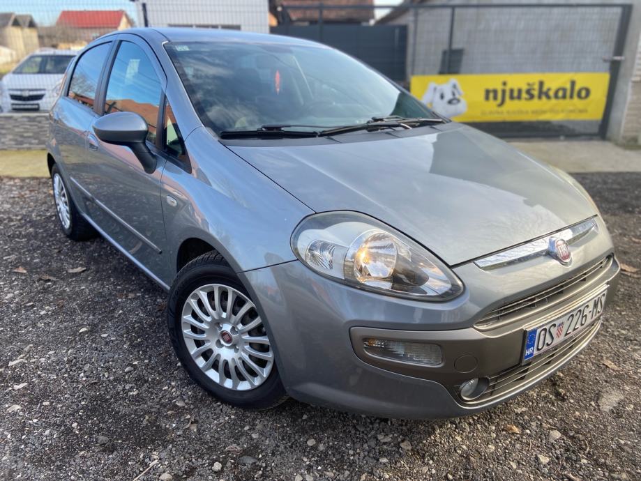 Fiat Punto Evo 1,3 Multijet 16V ⭐️ REG.3/2025⭐️ KLIMA ⭐️ 2. VLASNIk - cover