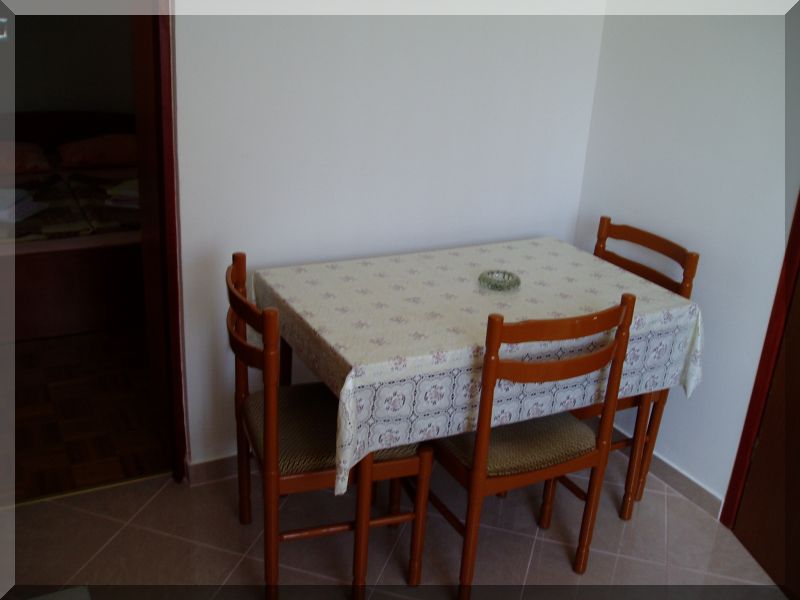 Apartmani i sobe Bionda Senj - cover