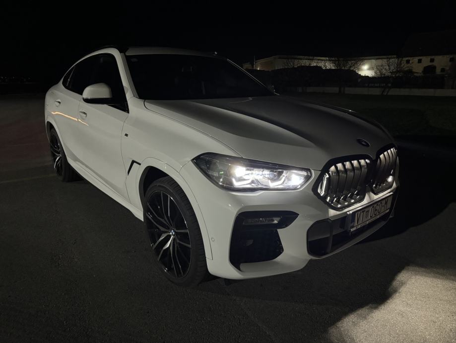 BMW X6 xDrive30d # M paket # Led # Panorama # Alu22 # 52tkm - cover