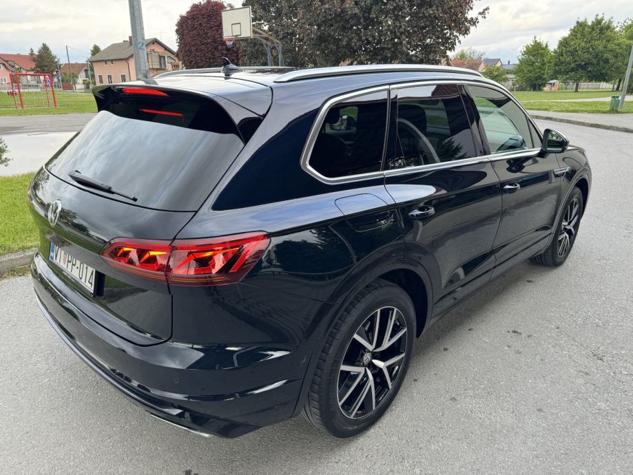 VW Touareg V6 TDI # 2xRline # Matrix # DyNaudio # ZračniOvjes # PDV - cover