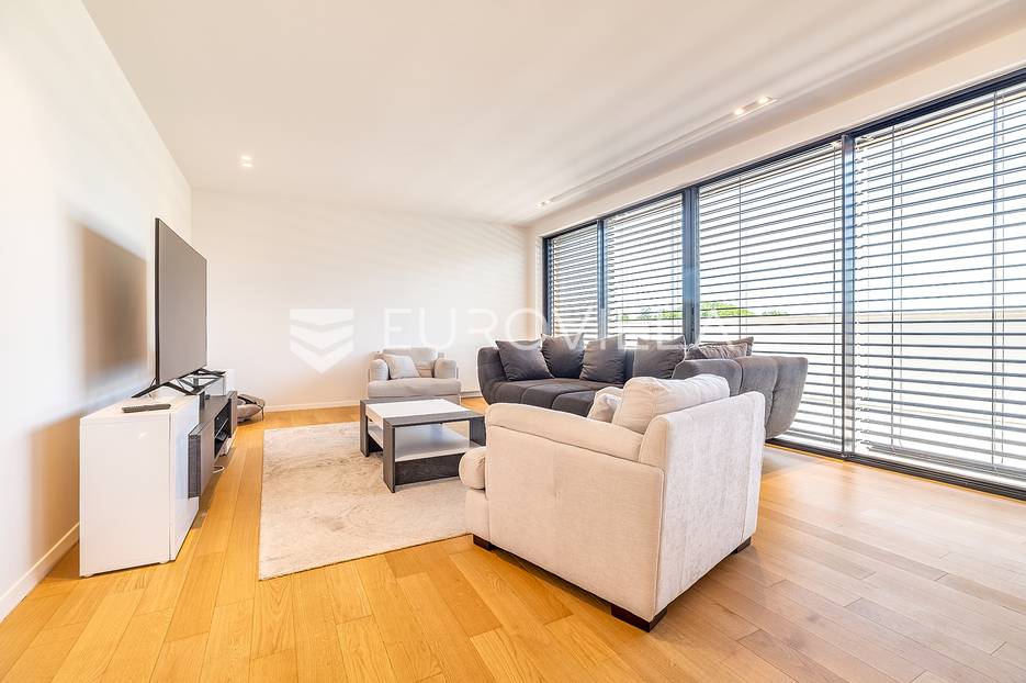 Zagreb, Srebrenjak, luksuzan četverosoban stan NKP 128 m2 - cover