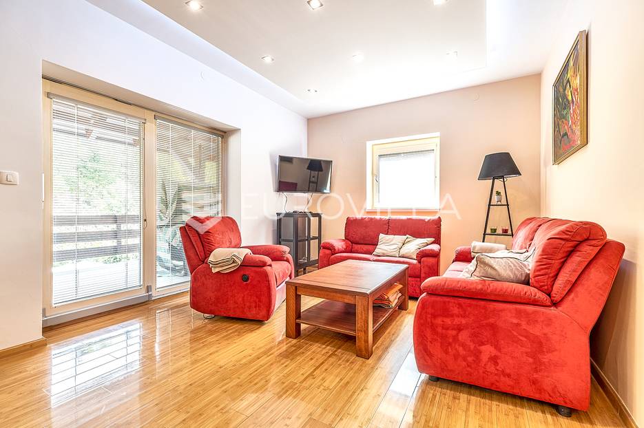 Kraljevec, prekrasan dvoetažan stan za najam - cover