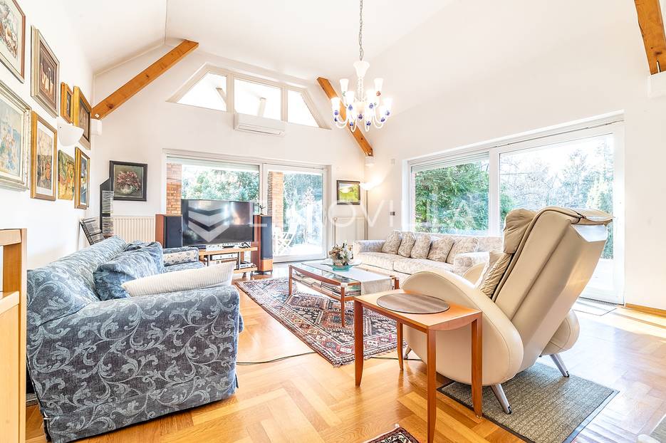 Zagreb, Šestine, prekrasna villa 407,16 m2 na parceli 1419 m2 - cover