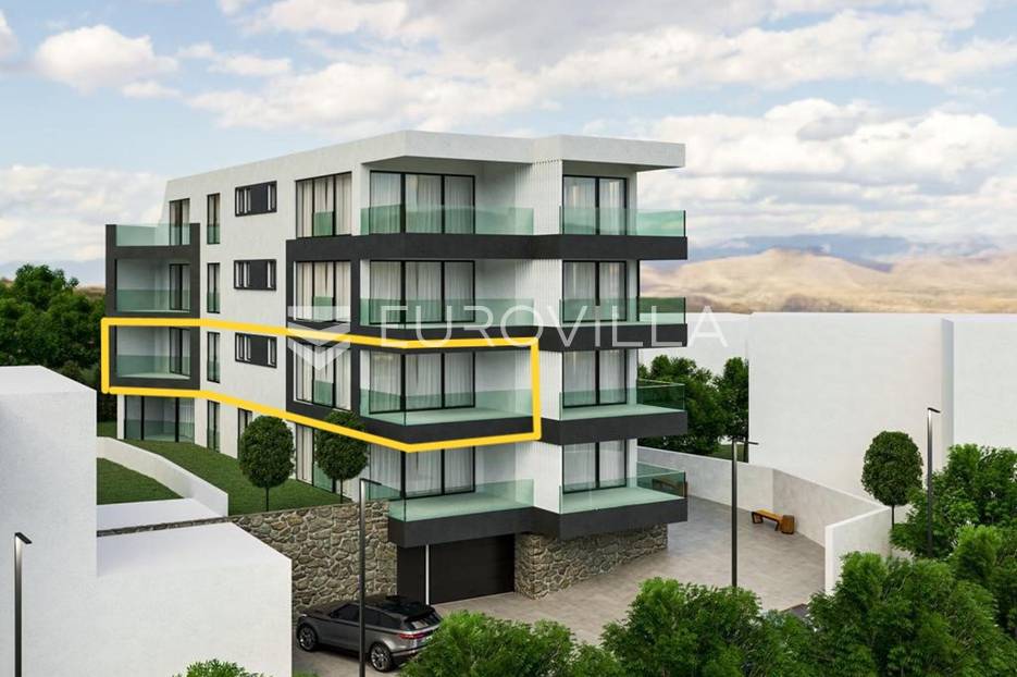 Opatija, peterosobni stan, prvi kat, NKP 163 m2, garaža - cover