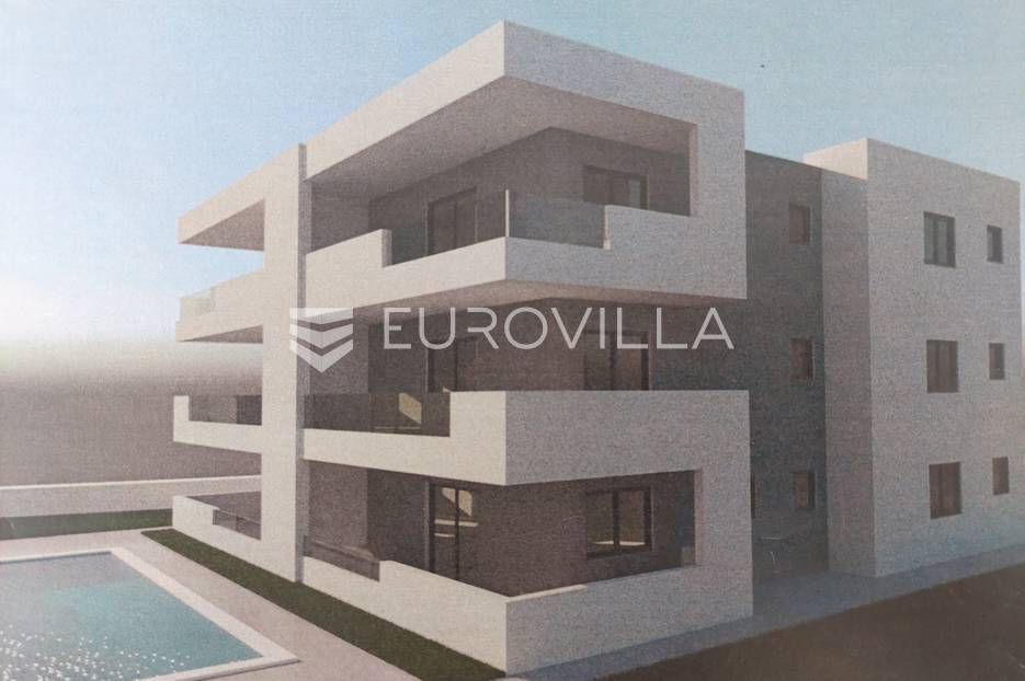 Peroj, luksuzna novogradnja 700 m od mora - cover