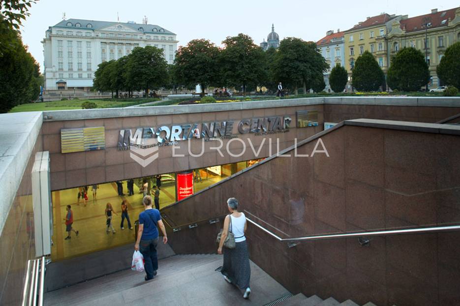 Zagreb, Centar,  Importane centar, lokal 51,50 m2 - cover