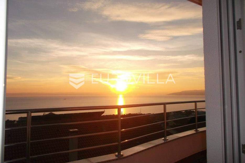 Makarska, penthouse s pogledom - cover