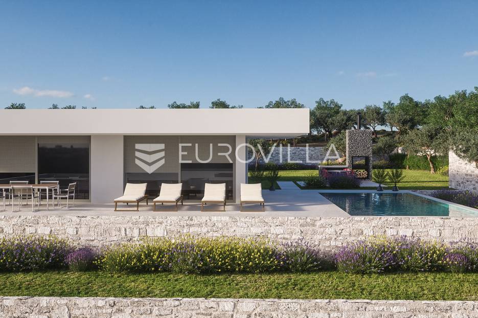 Primošten, luksuzna prizema vila s panoramskim pogledom - cover