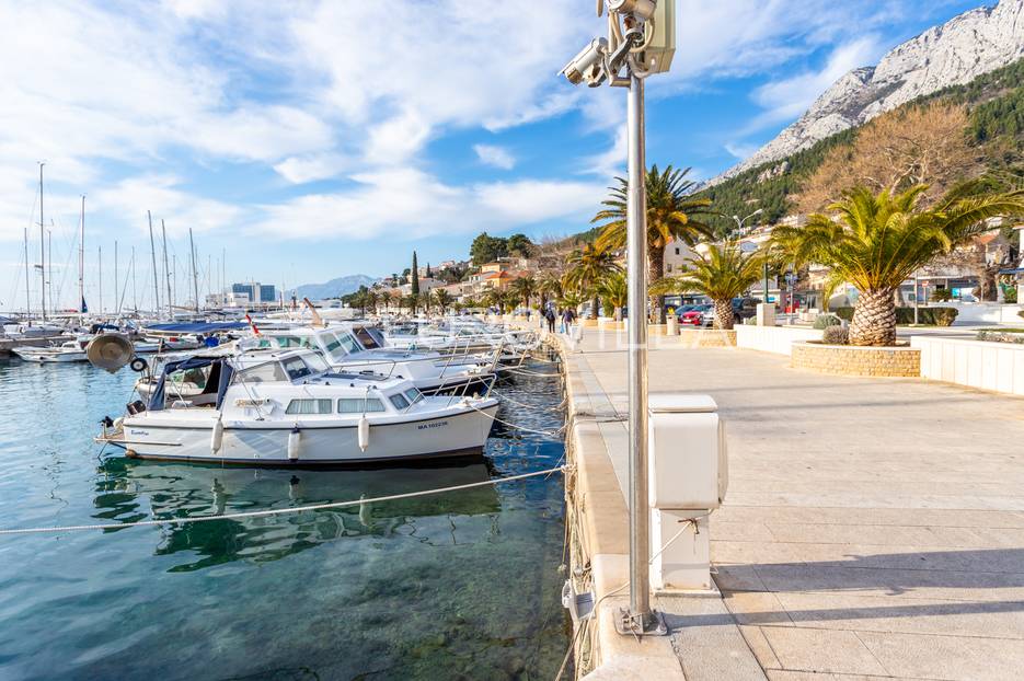 Makarska, Baška Voda, dvosoban luksuzan stan 1. kat s pogledom na more - cover