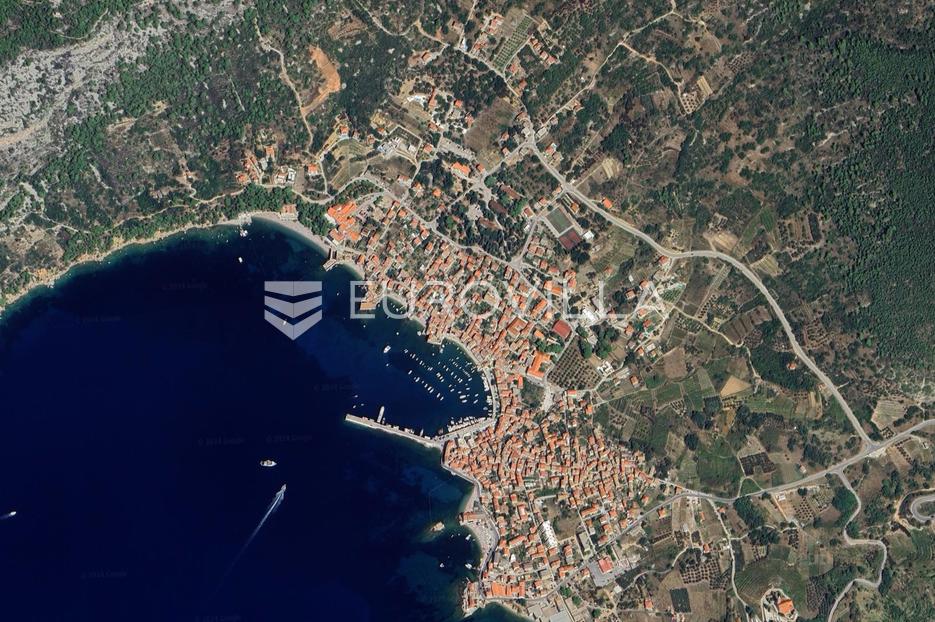 Vis, Komiža, atraktivno građevinsko zemljište s pogledom, 500 m2 - cover