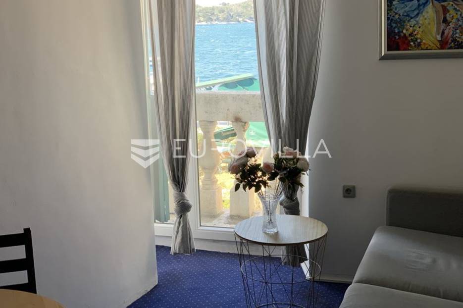 Šibenik centar-Dolac, kamena kuća sa 15 soba - cover