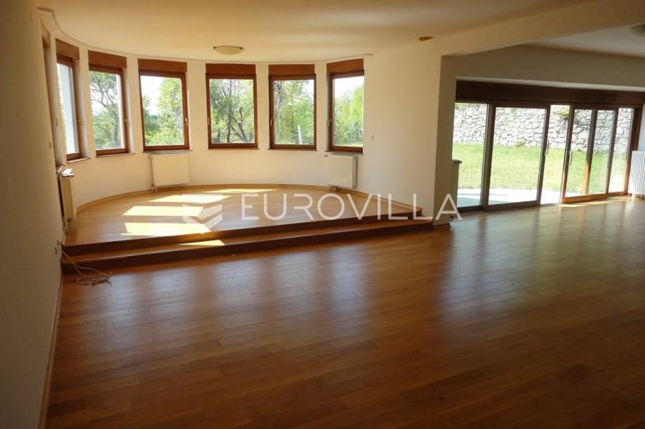 Zagreb, Gračani, prekrasna obiteljska villa 750 m2 - cover
