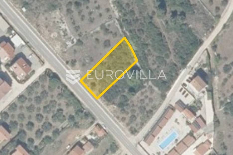 Zadar, Turanj, građevinsko zemljište ukupne površine 1028 m2 - cover