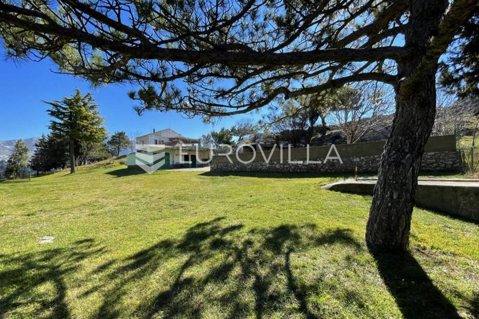 Klis, zemljište/kuća 3684m2 - cover