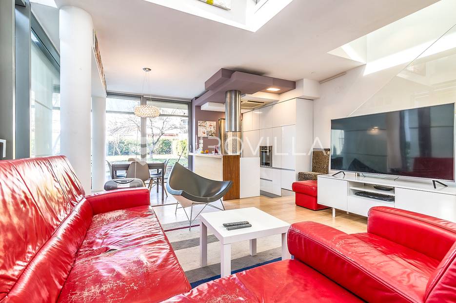 Šalata, moderna kuća s vrtom i garažom 471 m2 za prodaju - cover