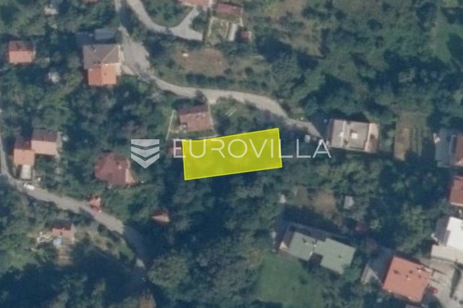 Zagreb, Vrhovec, zemljište 677 m2 za gradnju BRP 400 m2 - cover