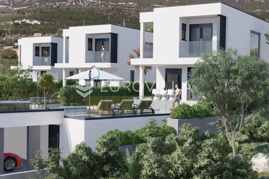 Kaštela, urbana vila s bazenom i pogledom na more - cover