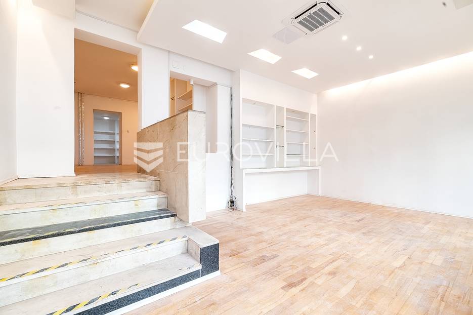 Zagreb, Maksimir, poslovni prostor / ulični lokal 70 m2 - cover