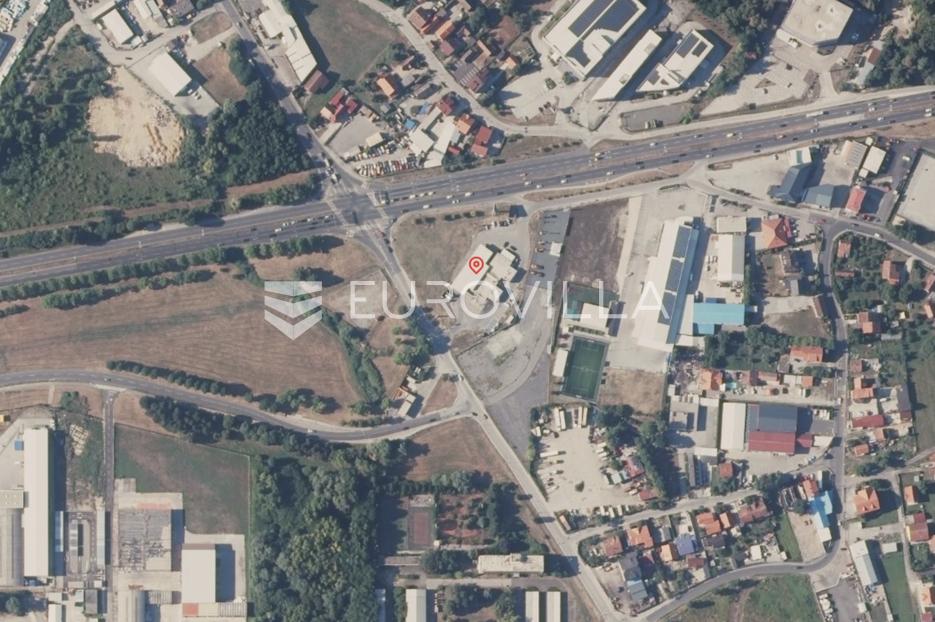 Zagreb, Resnik, poljoprivedno zemljište s 4 hale, 42000 m2 - cover