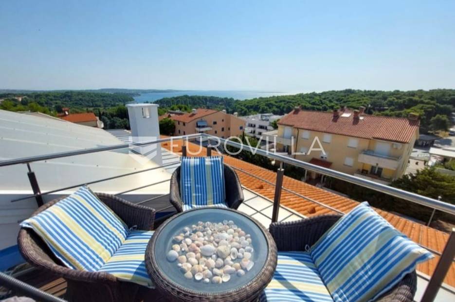 Medulin, Premantura, prekrasan penthouse s dvije terase i pogledom na more - cover