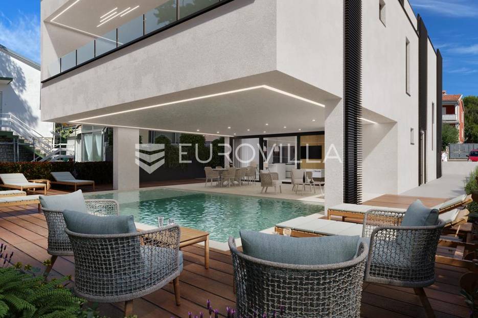 Istra, Rovinj, ekskluzivna vila s bazenom, top lokacija - cover