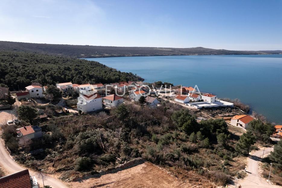 Zadar, Novigrad, građevinsko zemljište na odličnoj lokaciji s pogledom na more - cover