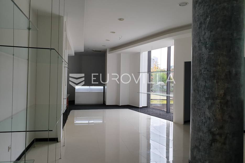 Poslovni prostor (lokal) za zakup 120 m2 (Radnička - Green Gold) - cover