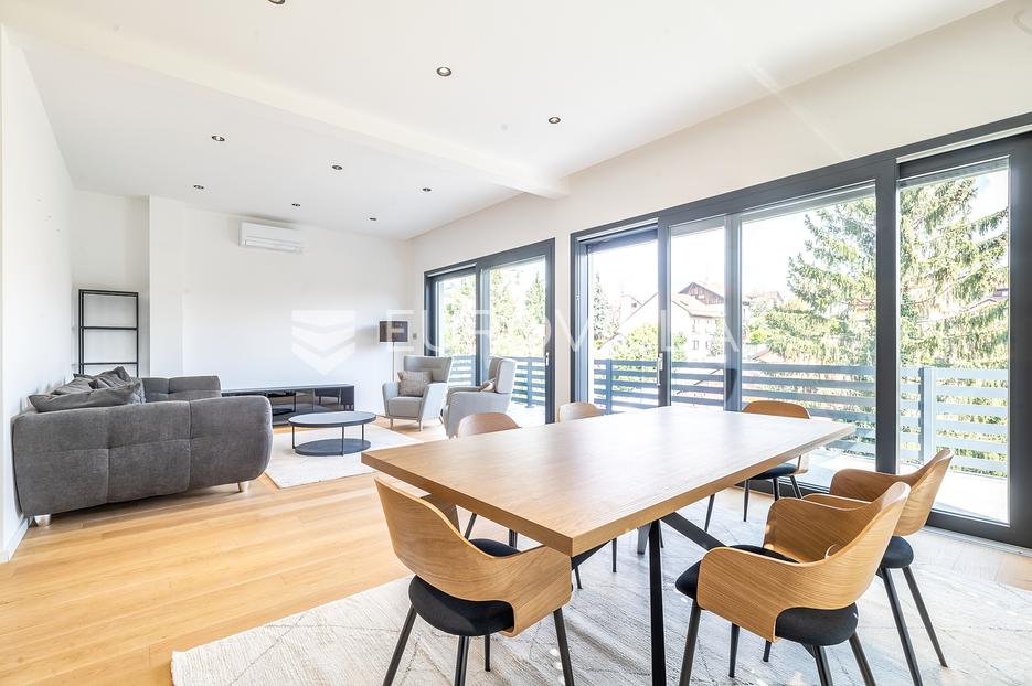 Zagreb, Srebrnjak, luksuzan stan u modernoj vili NKP 127 m2 - cover