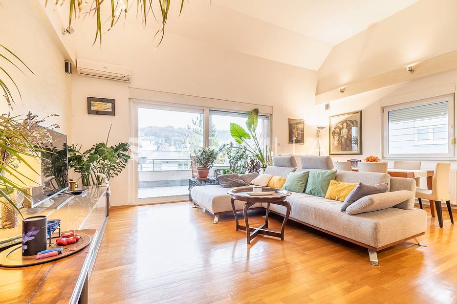 Zagreb, Mlinovi, uređen trosoban stan + 2 VPM 99 m2 - cover