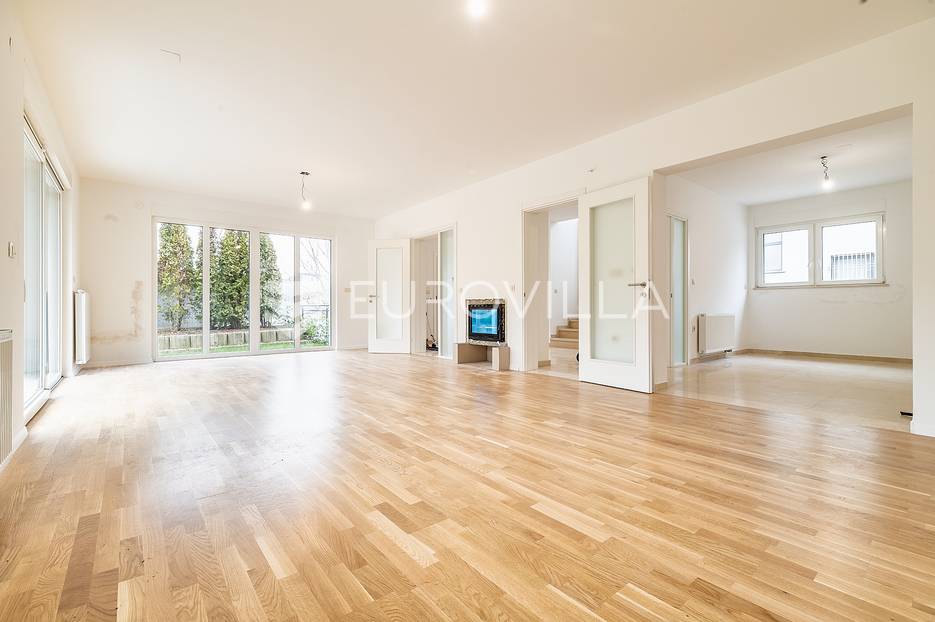 Zagreb, Šestine, prekrasna samostojeća kuća NKP 320 m2 sa vrtom - cover