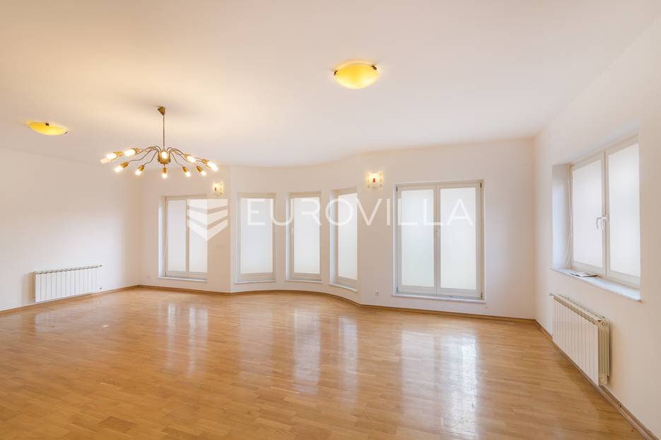 Šestine Kulmerska ulica obiteljska kuća - cover