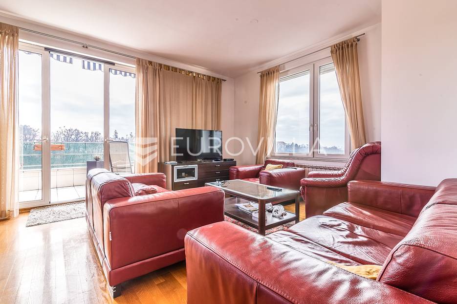 Zagreb, Pantovčak, prekrasan trosoban stan, 100 m2 - cover