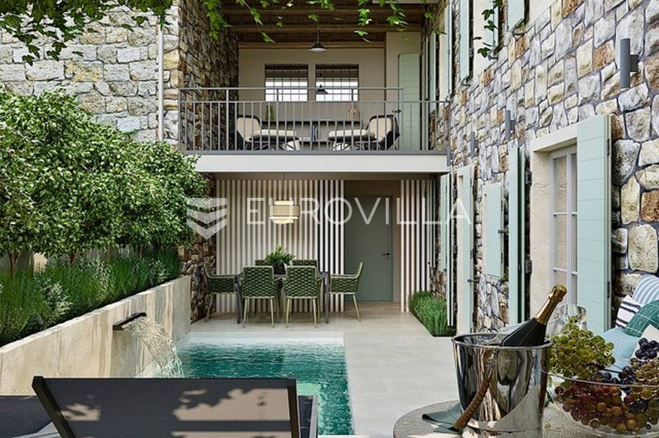 Kaštelir, renovirana istarska kamena kuća s bazenom! - cover