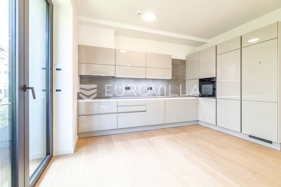 Zagreb, Park kneževa, VMD, prekrasan četverosoban stan + GPM - cover