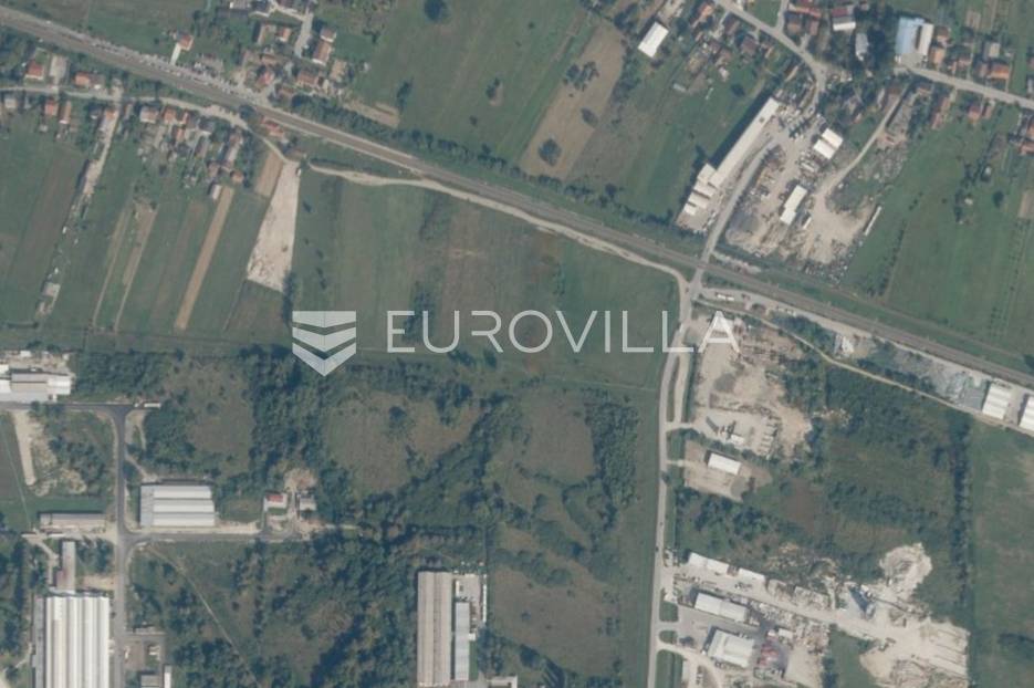 Zagreb, Sesvetski Kraljevec, Građevinsko zemljište 16500m2 - cover