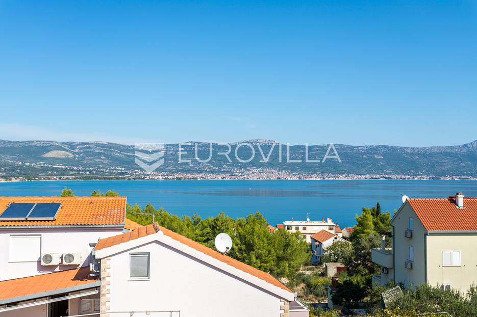 Čiovo, Slatine, samostojeća kuća, NKP 350 m2, parcela 658 m - cover