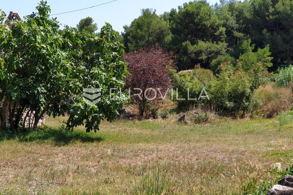 Pula, Veli Vrh, iznimno atraktivno građevinsko zemljište, prilika za investitore - cover