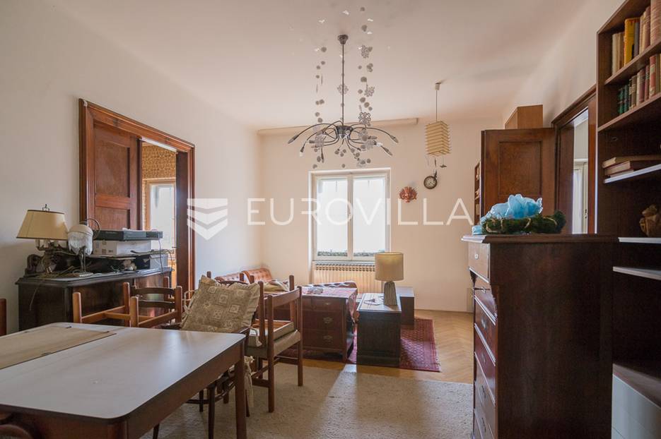 Zagreb, Vlaška četverosoban stan 150m2 + tavan 166m2 - cover