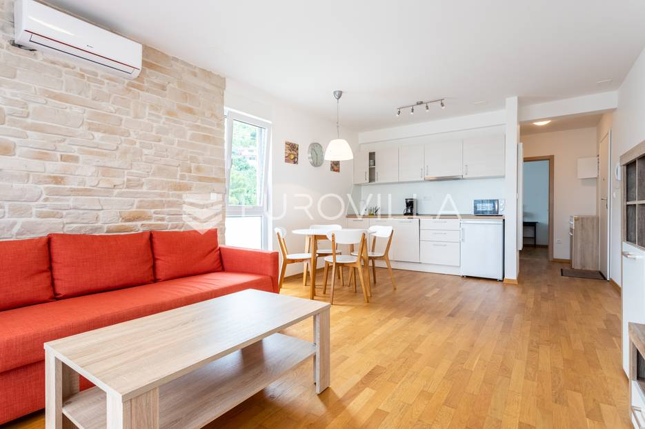 Makarska rivijera, jednosoban stan s pogledom na more - cover