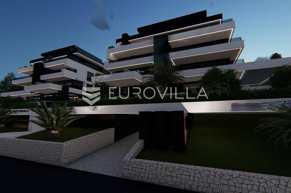 Opatija, luksuzan četverosoban stan s pogledom na more NKP 142.87 m2 - cover