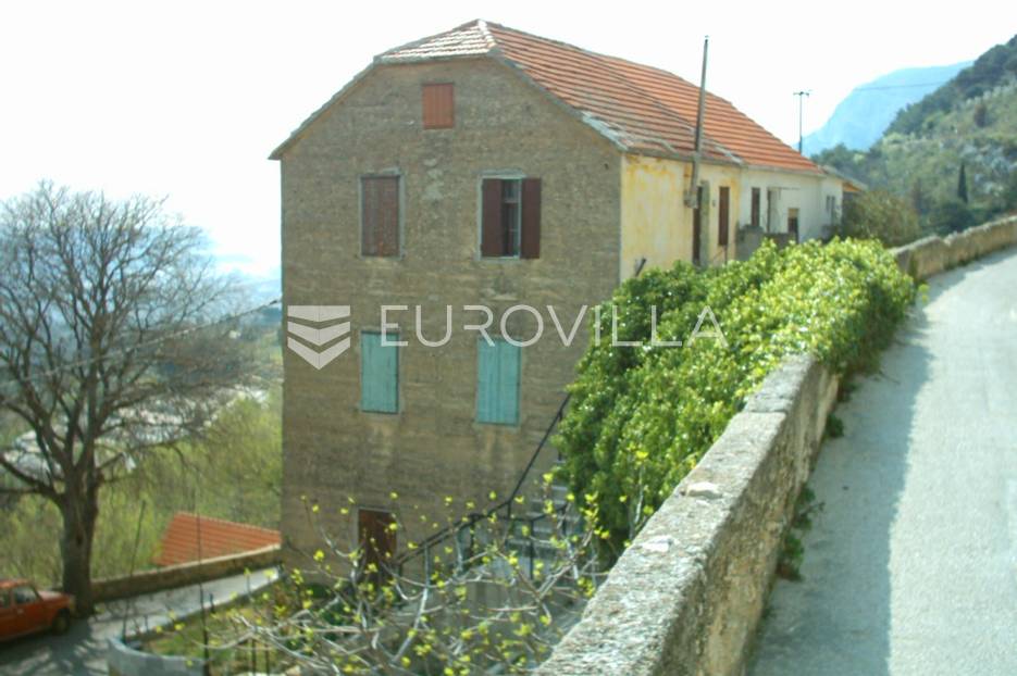 Klis, dvosoban stan s panoramskim pogledom u starom dijelu - cover