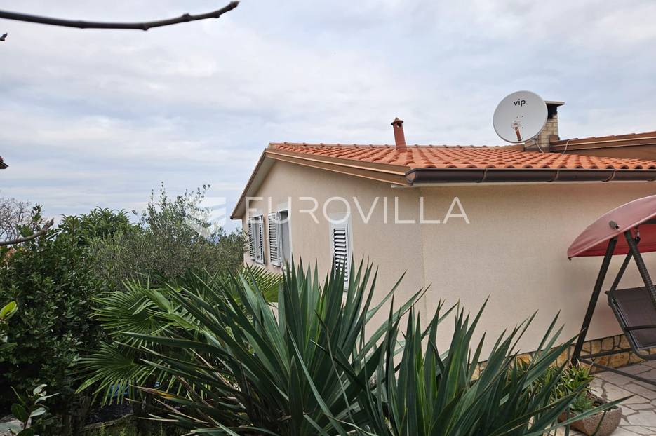 Otok Krk, Hlapa, predivna obiteljska kuća s 2 apartmana - cover